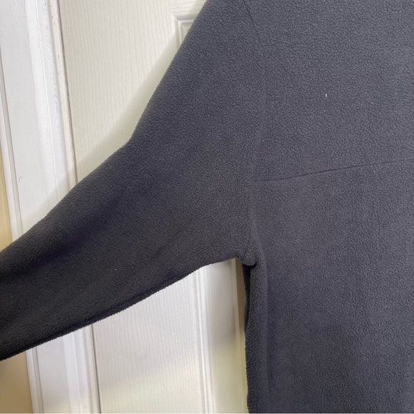 The North Face Circular Design Black Men’s Half Zip Pull Over Sz S - Picture 3 of 5